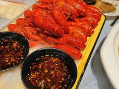 -肥肥虾庄·金牌油焖大虾(杨园滨江时代walk店)