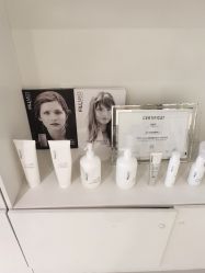 -JNK皮肤管理中心