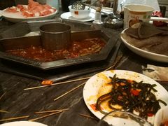 -佬土鹅肠火锅(解放路店)