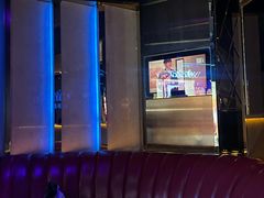 -温莎KTV(珠江路店)