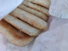 袜底酥-长发西饼(临顿路店)