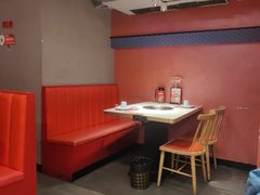 -何师傅美蛙鱼头(汉街店)