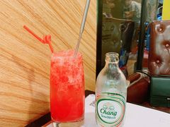 -樾餐厅泰式海鲜火锅(民歌湖店)