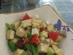 -天天向上素食餐厅(五台山店)