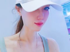 -刀小蛮半只鸡过桥米线(家乐福四元桥店)