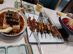 -四季烟火烧烤酒场