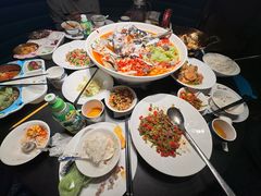 -凤凰湘语·平价海鲜餐厅(浦东旗舰店)