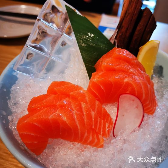 渔歌精致寿司(保利生态城1期店)