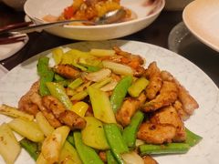 -广州中心皇冠假日酒店·百粤楼
