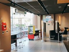 -麦当劳(四平路店)