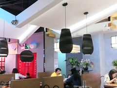 大堂-怪噜范·老贵阳街头名小吃(鸿通城店)