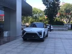 -蔚来中心(北京中关村店)