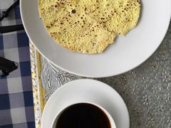 -Lake Shore Hotel & Restaurant