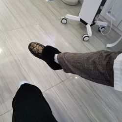-蕾特恩专业祛痘·皮肤管理