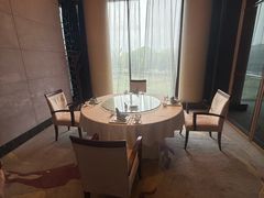 -粤尚腾香居中餐厅(首都机场希尔顿店)