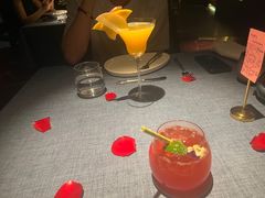 -弦月窗LUNETTE BY AMANDA(复兴路店)