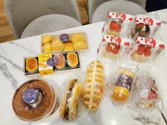 -BONBON BAKERY