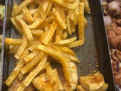 -老东镇啤酒屋海鲜加工·蒸汽海鲜·海鲜烧烤(台东店)