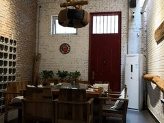 大堂-苹果树下艺术餐厅(宋庄店)