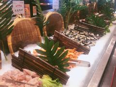 -韩大地海鲜自助烧烤城(黄兴路步行街店)