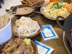 -黄潇洒老火锅(九眼桥宏济巷店)