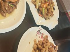 -喜乐餐厅•灯笼虾球首创者•本地小海鲜(二马路店)