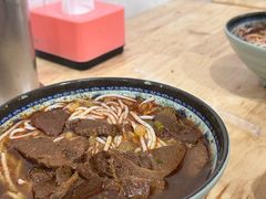 -牛师傅牛肉面(尚隆路店)