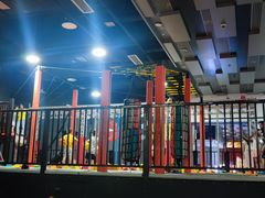 -嗨马乐动室内潮玩运动·团建·轰趴·桌游(南丰汇店)