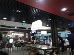 -赶海部落海鲜城(海阳路店)