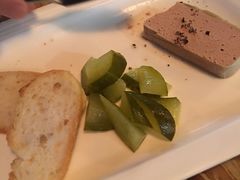 -羽深肉铺 Steak & Wine