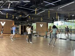 -威克健身游泳(万菱汇店)
