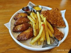小食拼盘-Thanks美式餐厅(汉堡咖啡店)