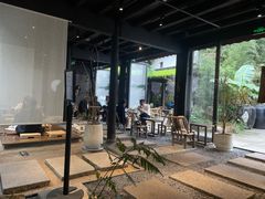 大堂-Metal hands·铁手咖啡