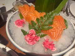 三文鱼刺身-Mr.Fish鱼鲜生海鲜放题(高德置地冬广场店)