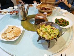 -鄱阳湖·江西小炒·瓦罐煨汤(五道口店)