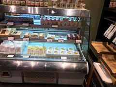 -皇冠幸福里动物奶油生日蛋糕(常青中路店)