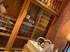 -香格里拉鱼跃地中海西餐厅·牛排披萨