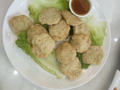 -覃记海鲜美食餐厅