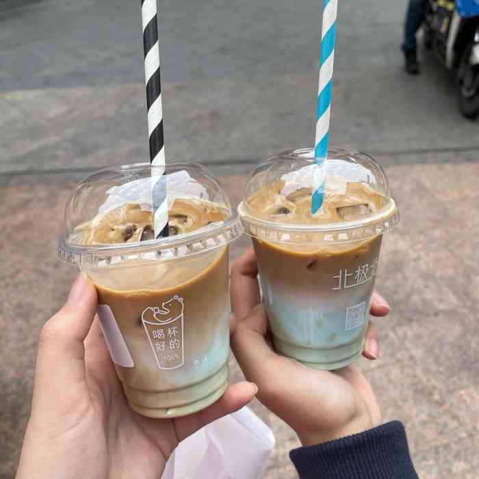 北极北咖啡·果汁(下沙宝龙二期店)-"吃完拉面来喝杯咖啡 小小的门店