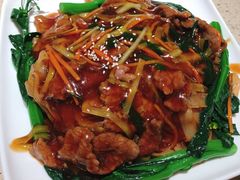 湿炒牛河-满得意茶餐厅·顺德家常菜·港式经典(大良店)