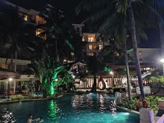 -三亚亚龙湾雅高美爵酒店