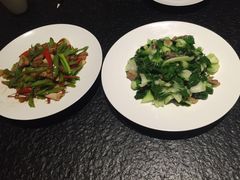 -鱼鲜饭香·招牌汽锅剁椒鱼头王