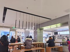 大堂-喜茶(杭州滨江宝龙店)