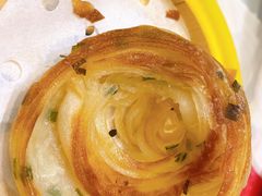 老济南油旋-鹊华居·地道鲁菜·海鲜·融合味(大明湖店)