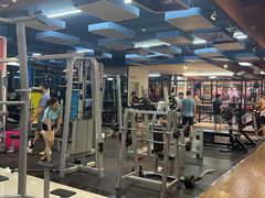 -奇迹健身金茂汇店