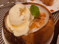 -广州万富希尔顿酒店·感趣自助餐厅·金秋蟹宴生蚝海鲜刺身
