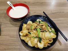 -小梅园饭堂(东方路店)