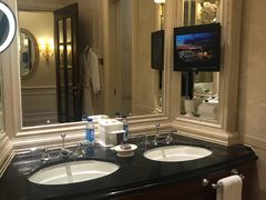 -广州富力丽思卡尔顿酒店