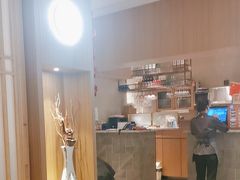 -阿吾罗·月咏精致日料(港汇恒隆广场店)