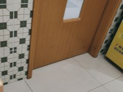 -鲁达面馆本帮风味(共康东路店)